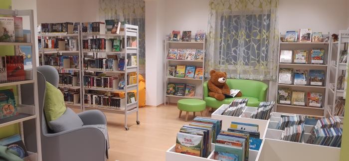 Das Bild zeigt die umgestaltete Bücherei in Obereisesheim