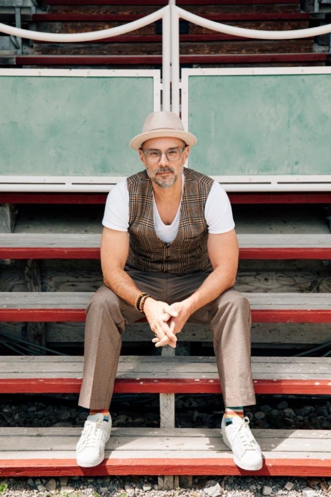 Porträtfoto des Autors Volker Klüpfel 