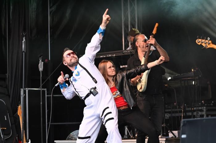 Die Band "Knutschfleck" live auf der Bühne Foto: Frank Olbrich