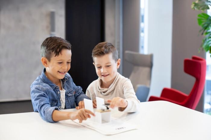 Workshop "HoverCraft" Workshop "HoverCraft"