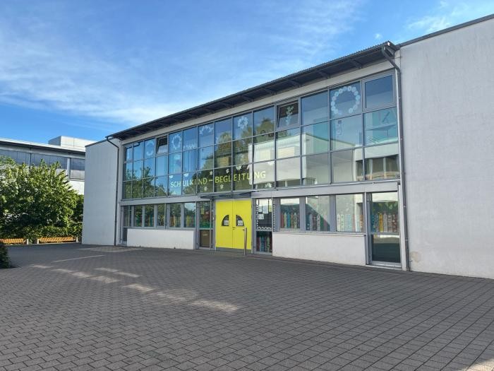 Das Gebäude der Ergänzenden Betreuung - Außenansicht