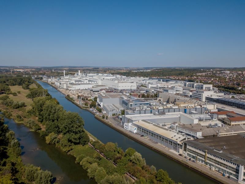 Luftbild des Audi Werks Neckarsulm
